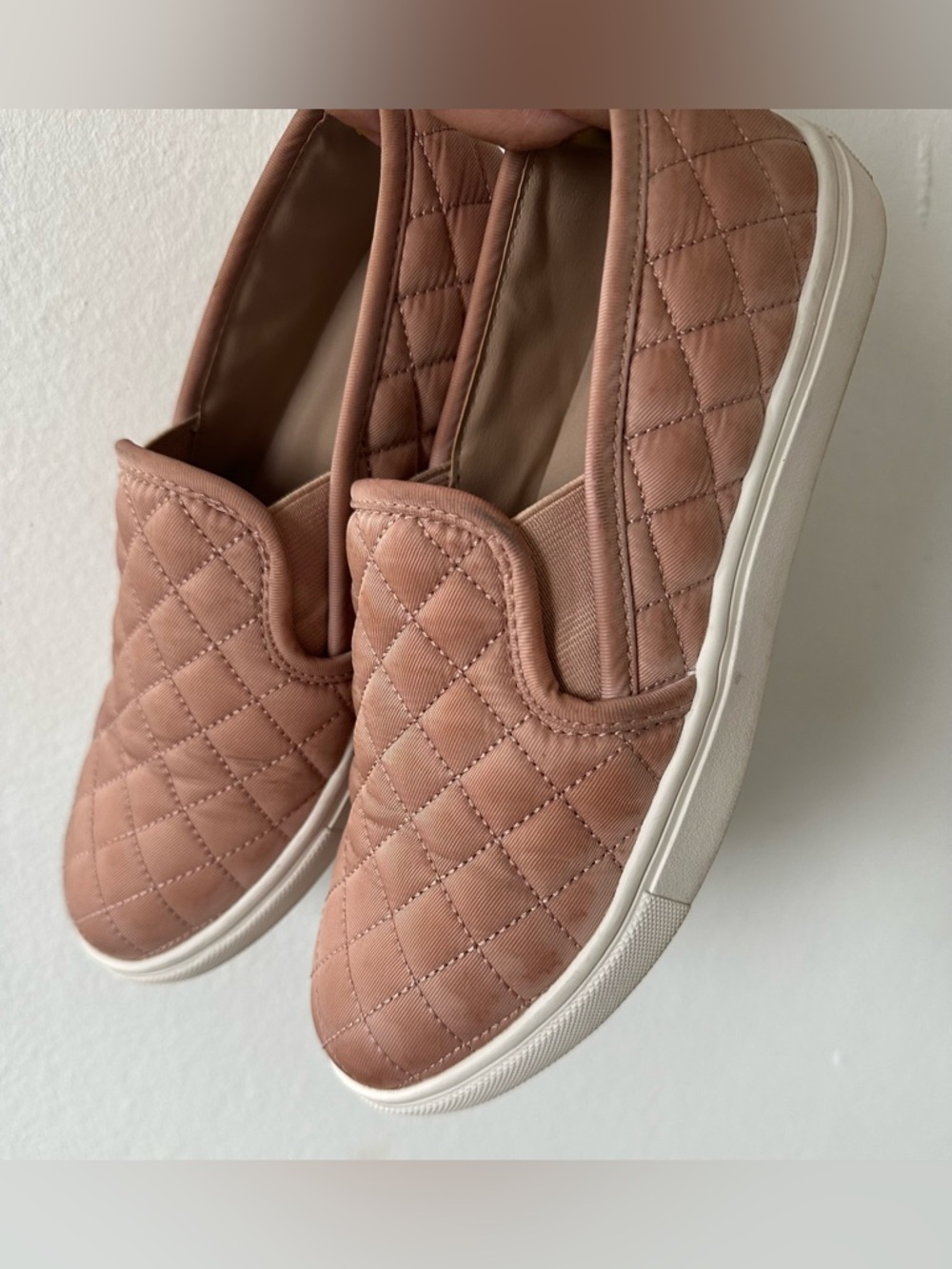 Steve Madden Blush Pink Quilted Slip-on Sneakers Casual Chic Shoes